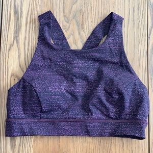 Lululemon sports bra